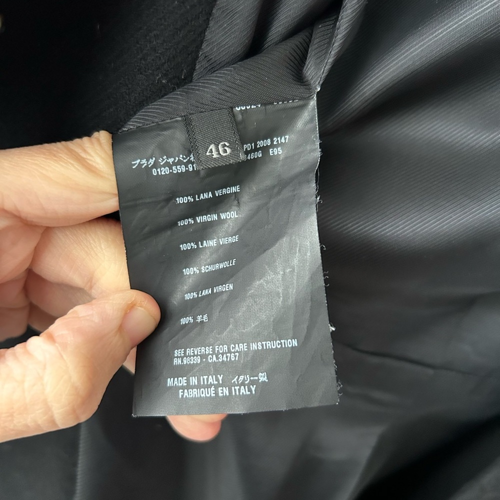 PRADA BLACK VIRGIN WOOL PEACOAT - Picture 13 of 14